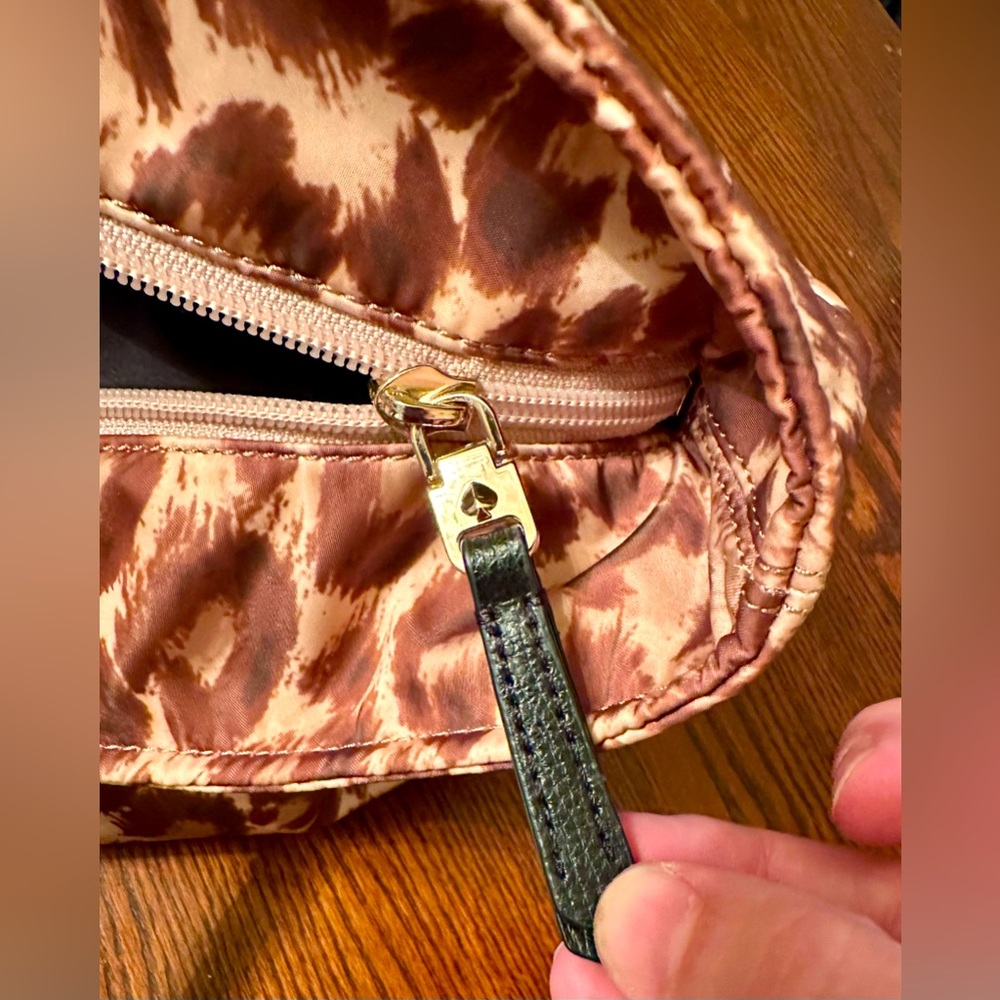 ✨Kate Spade♠️”Taylor” Leopard Tote Bag/Leather/Nylon - Picture 11 of 16